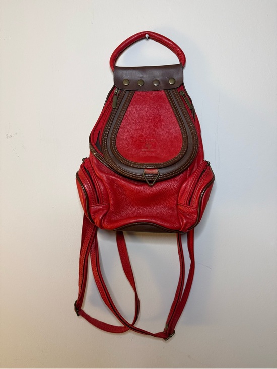 Zagara Handbags - Genuine Italian leather vintage backpack by Zagara Milano